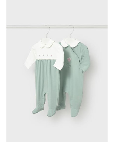 Set 2 babygrows comp.